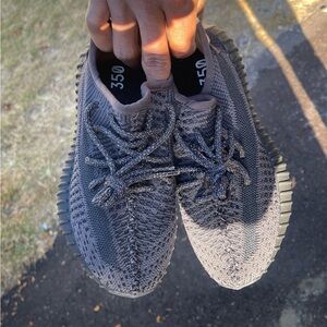 Yeezy 350s Size 5